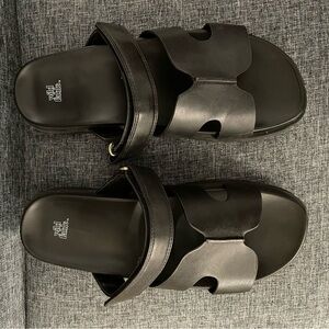 Wild Fable black sandals, women’s size 10